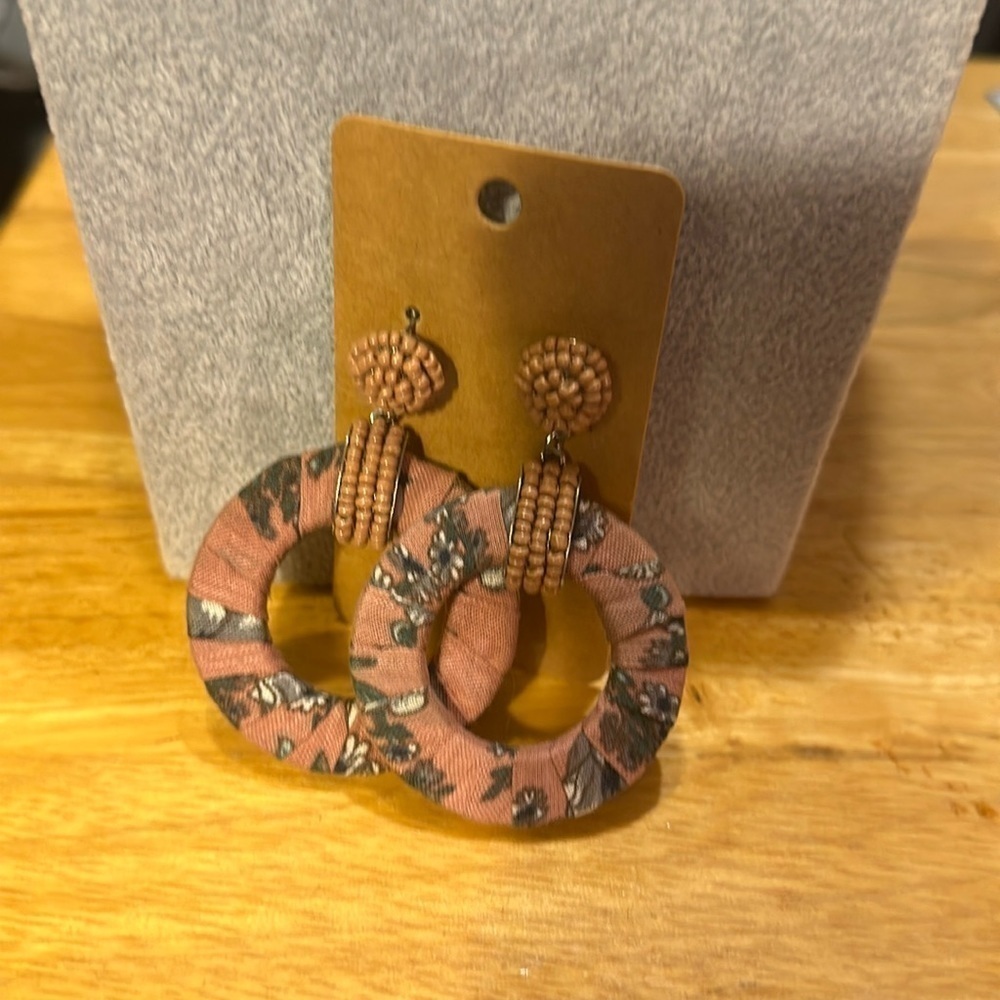 Adorable pierced earrings Hoops are wrapped in fabrics​​​